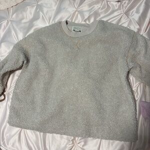 American Eagle Outfitters Soft Gray Crew Neck Sweater